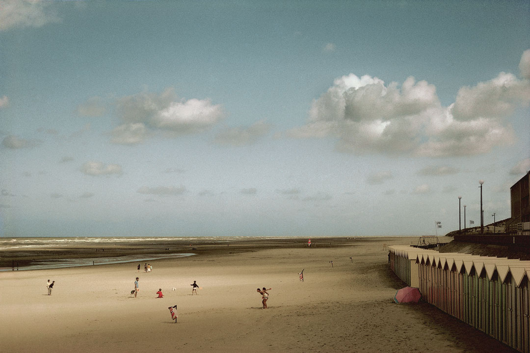 © Harry Gruyaert, France, Baie de Somme. Fort Mahon, 1991