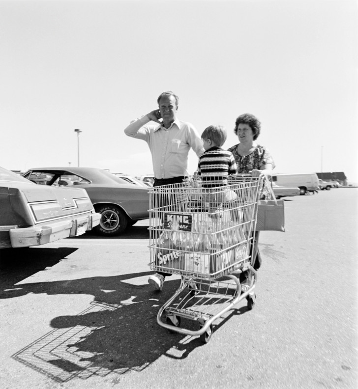 Robert Adams, Sans titre, Our Lives and Our Children, 1979-1982 
       		 		©Robert Adams / Collection Centre national des arts plastiques / 
       		 		Photo : Yves Bresson. MAM Saint-Étienne Métropole, courtesy Fraenkel Gallery, 
       		 		San Francisco and Matthew Marks Gallery, New York